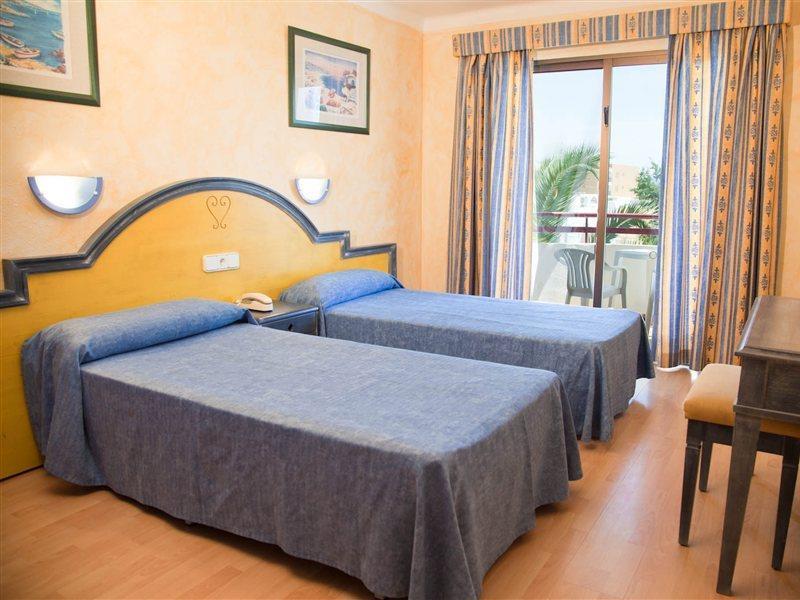 Coral Star Hotel Сан-Антонио-Абад Экстерьер фото