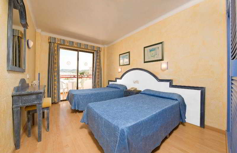 Coral Star Hotel Сан-Антонио-Абад Экстерьер фото